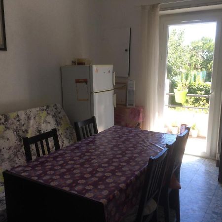 Appartement Sur Sommieres Jusqu'A 6 Personnes Εξωτερικό φωτογραφία